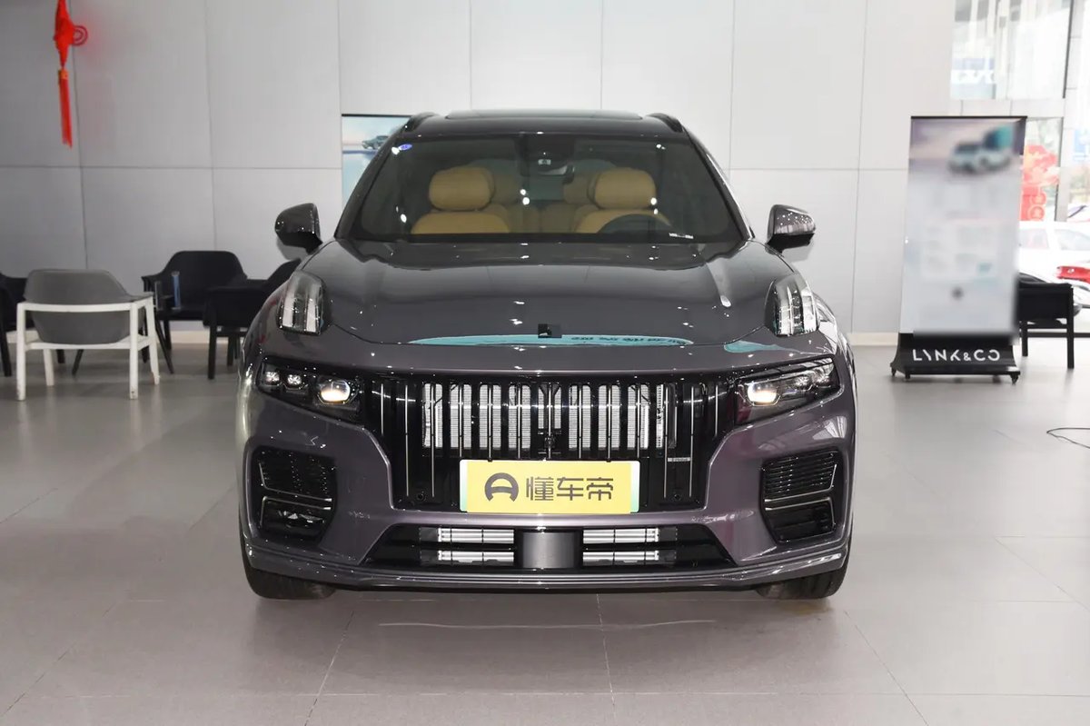 Lynk & Co 09 EM-P 2024