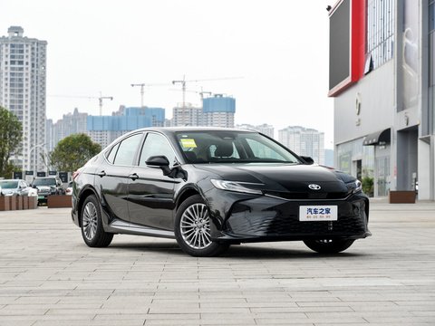 Toyota Camry 2024