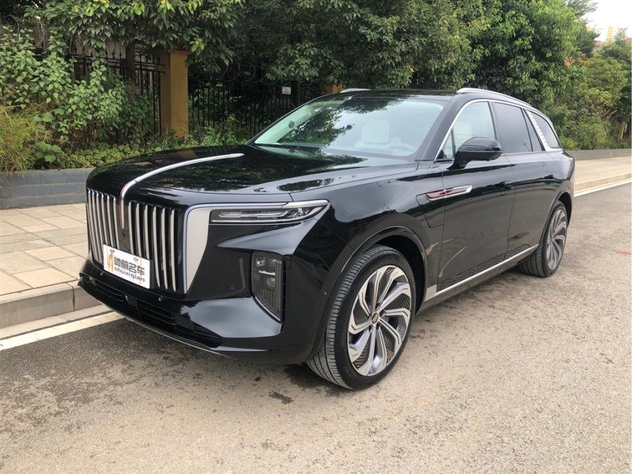 Hongqi E-HS9 2022