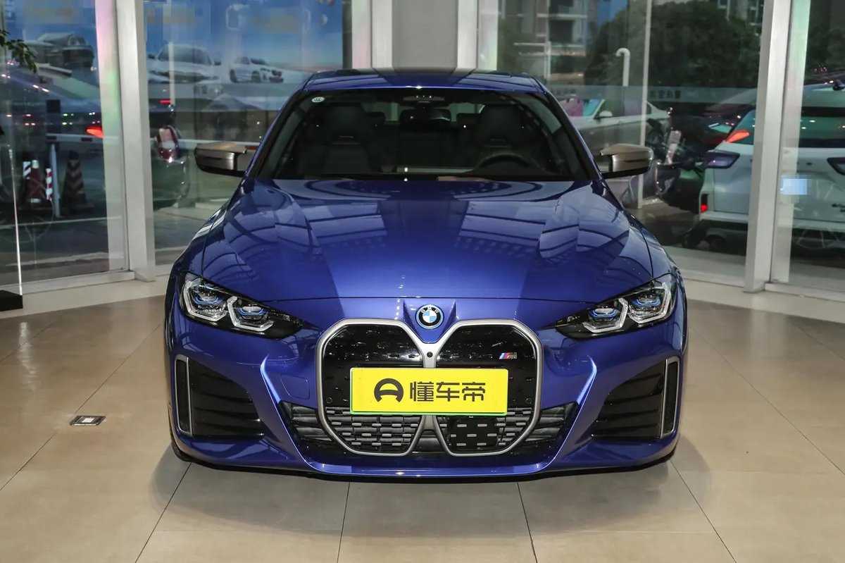 BMW i4 2022