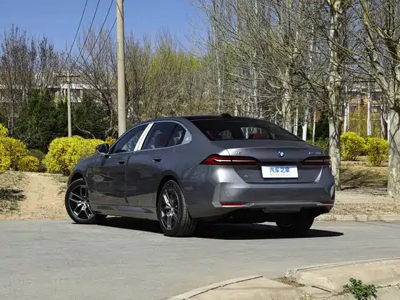 BMW I5 2024
