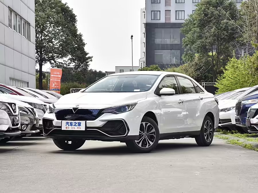 Venucia D60 EV 2022