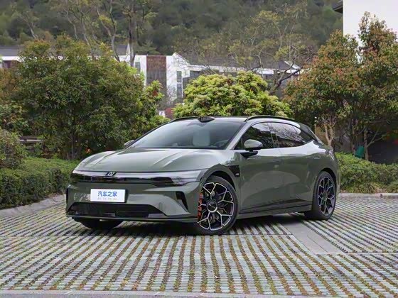 Zeekr 007GT 2025