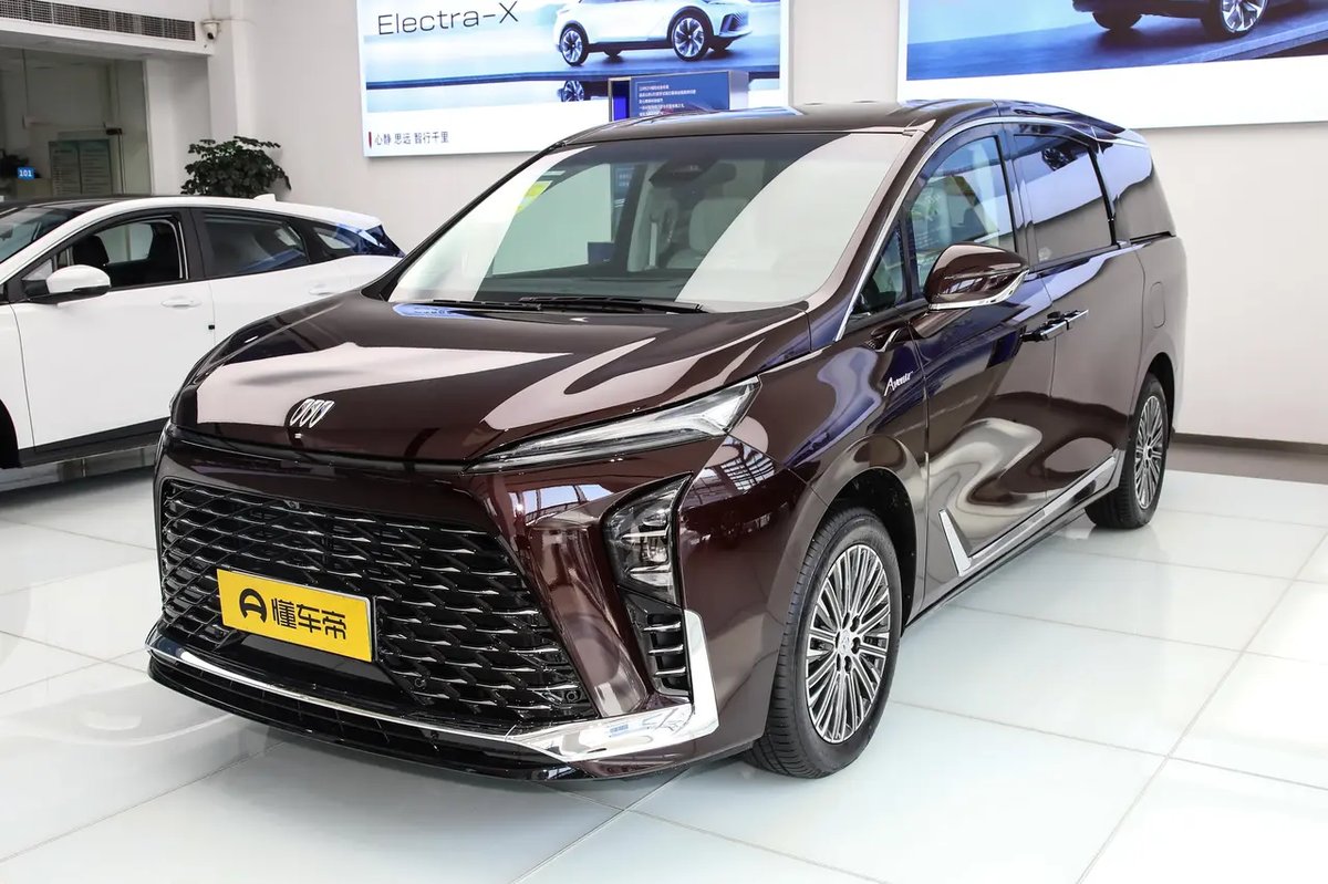 Buick GL8 PHEV 2024