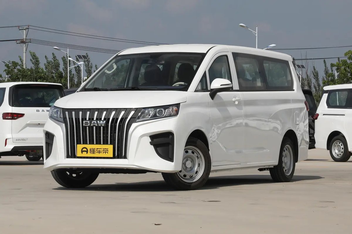 BAW M7 EV 2025