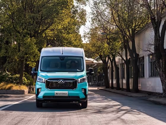 Maxus EV90 2023
