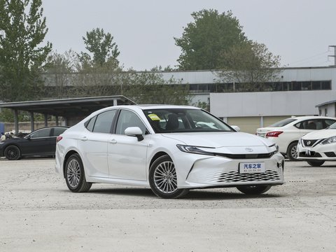 Toyota Camry 2024