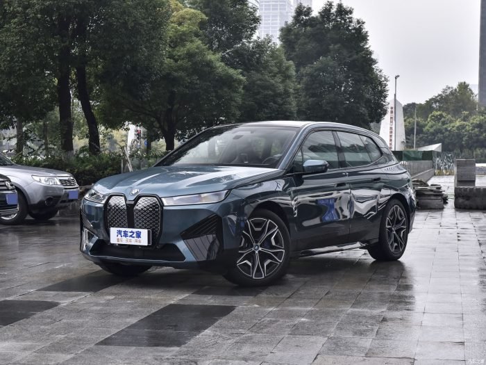 BMW iX 2022
