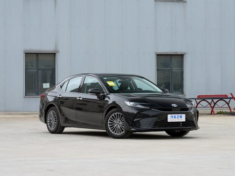 Toyota Camry 2024