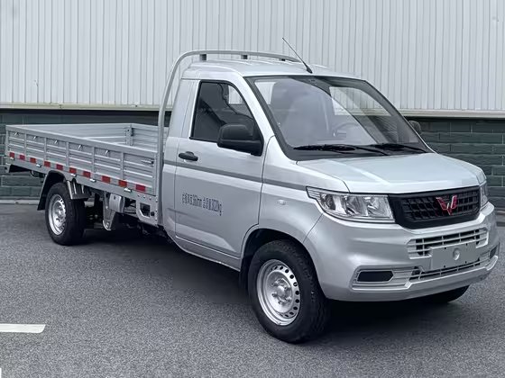 Wuling Rongguang New Card EV 2023