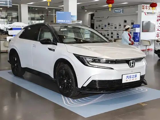 Honda e:NP2 2025