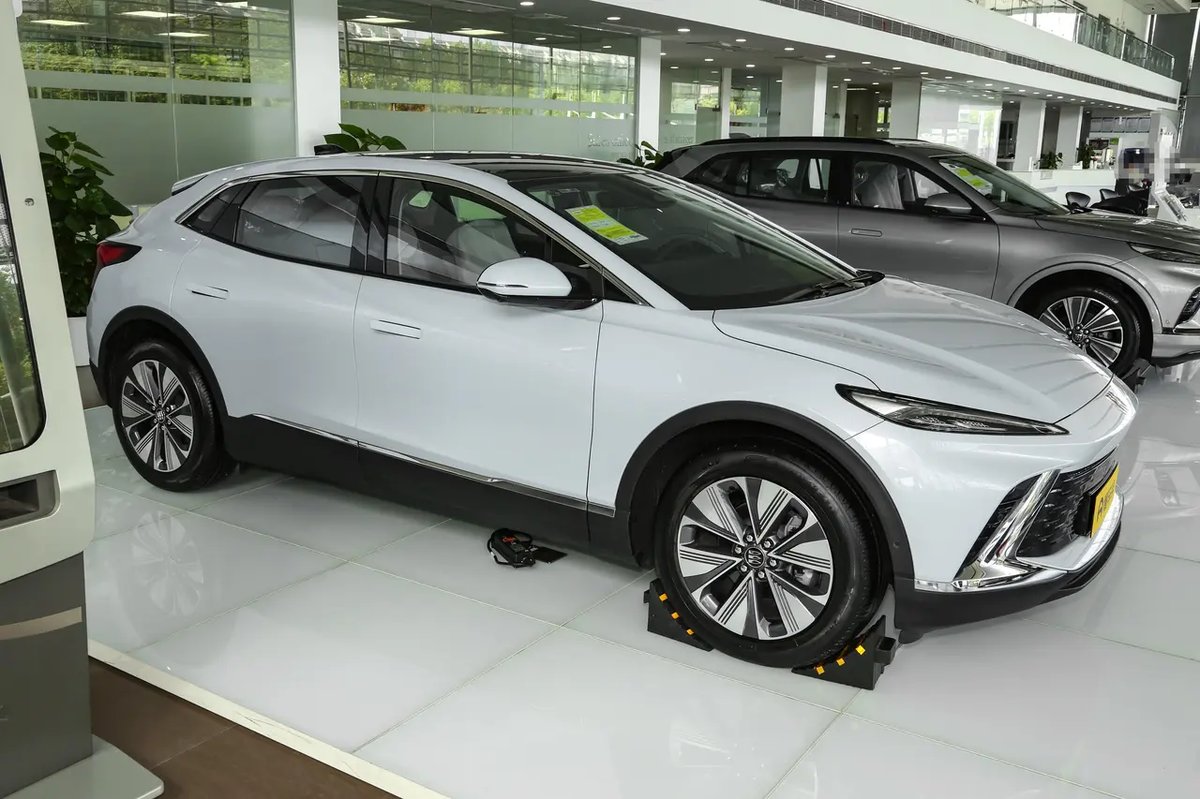 Buick E4 2023