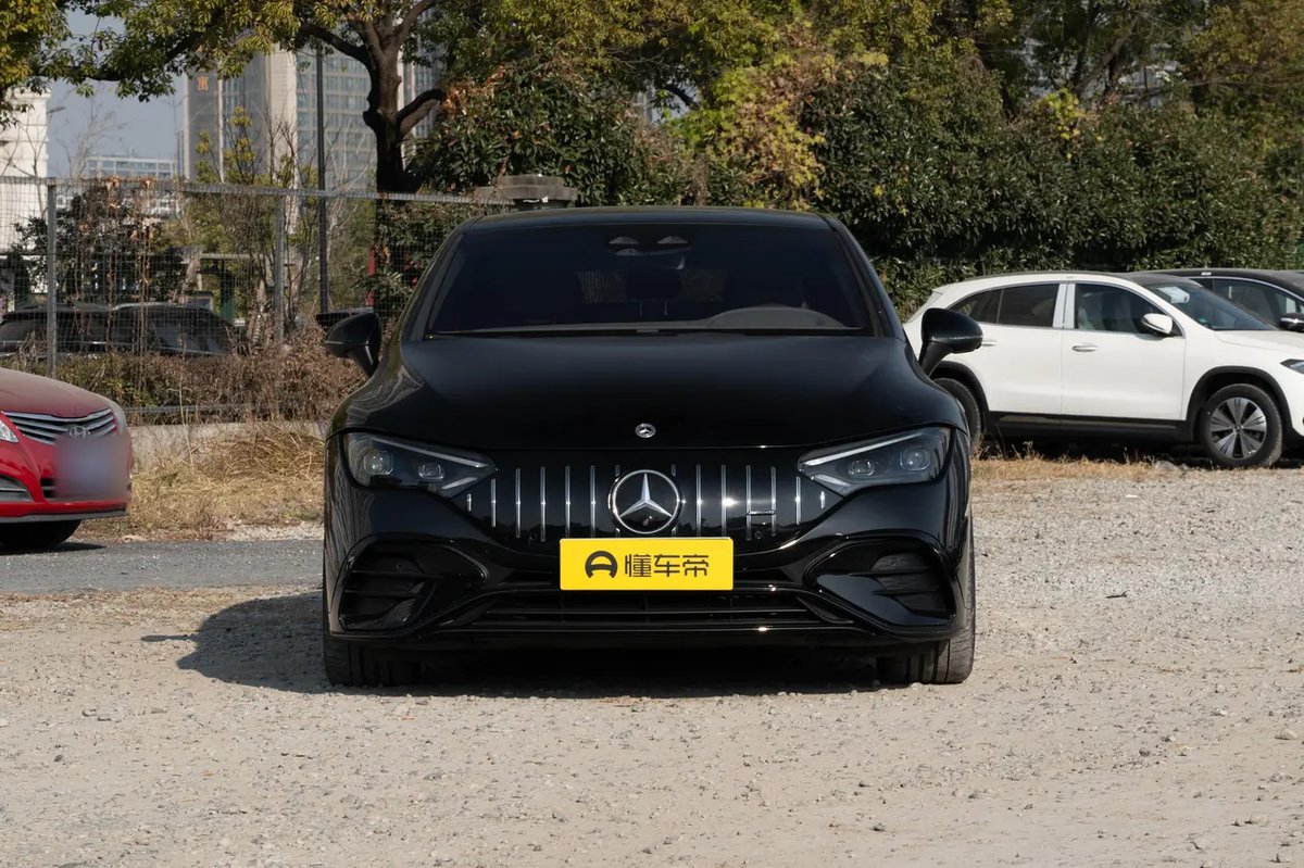 Mercedes EQE AMG 2023