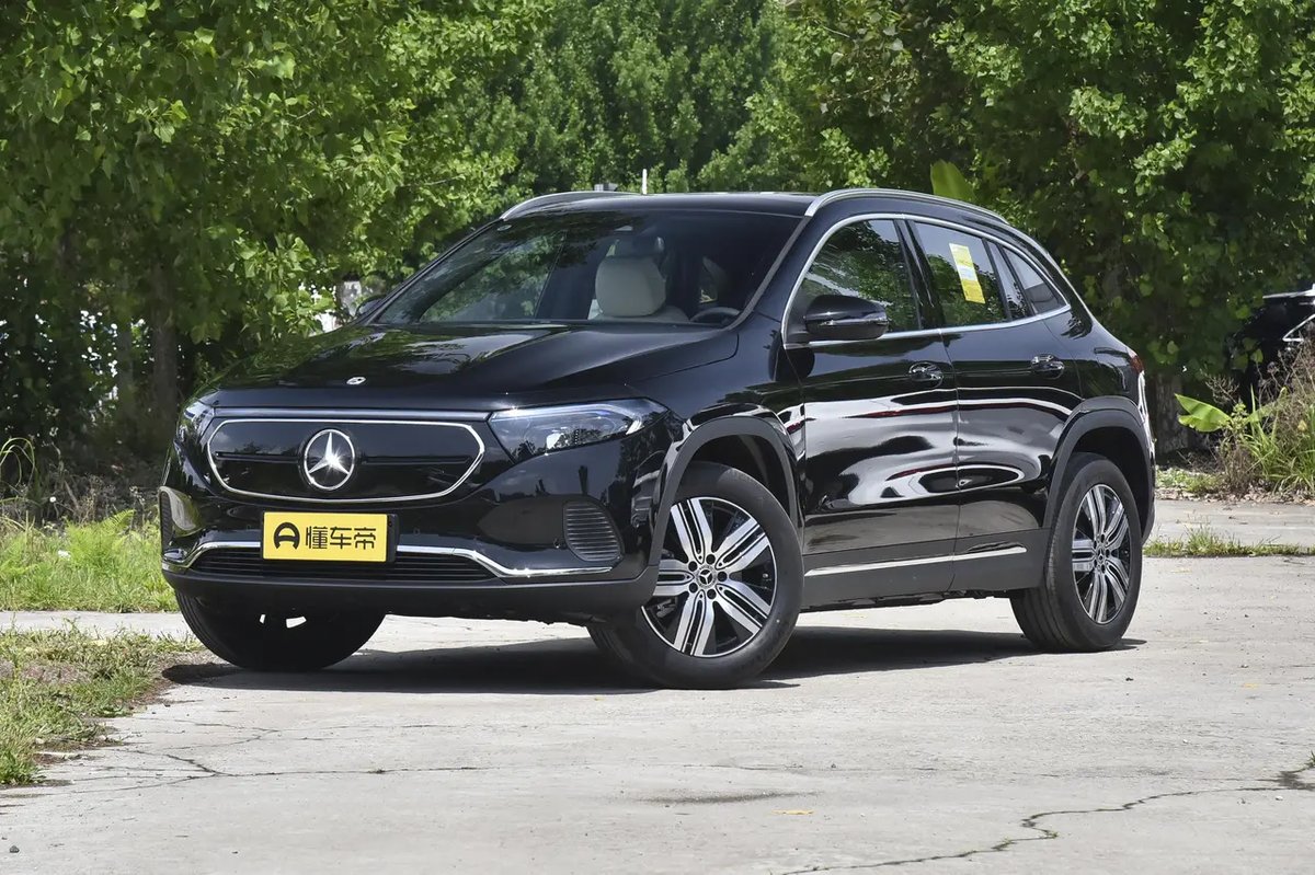 Mercedes EQA 2025