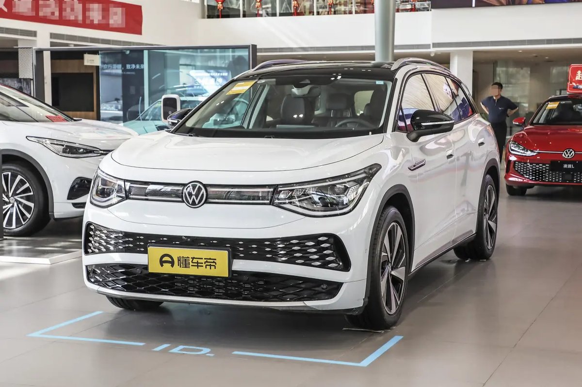 Volkswagen ID.6 X 2023