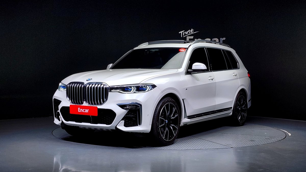 BMW X7 2021