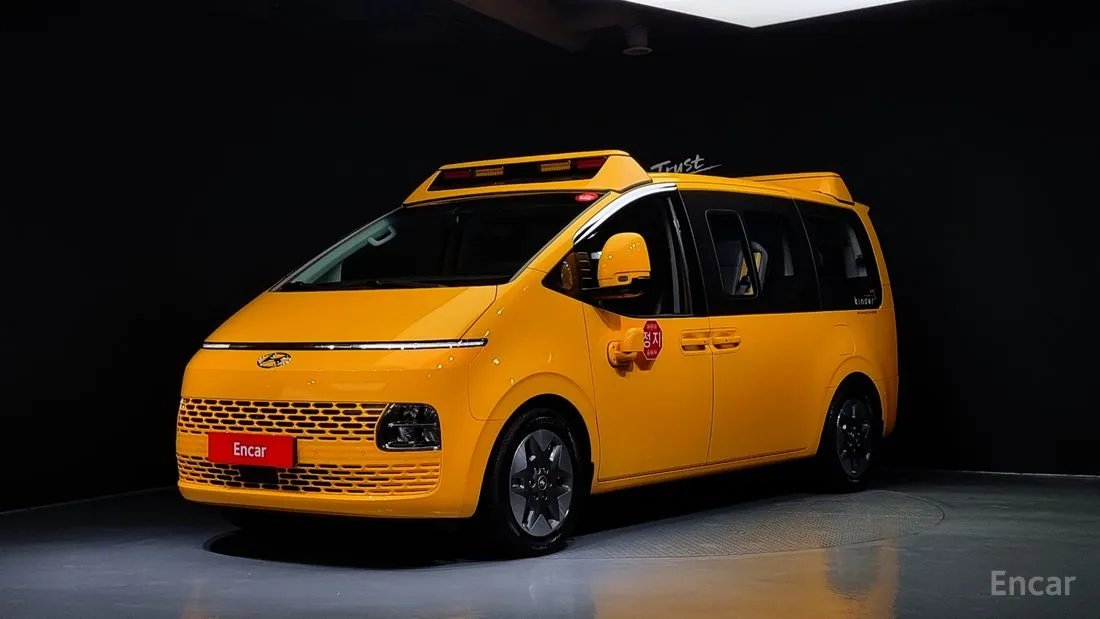 Hyundai Staria 2021