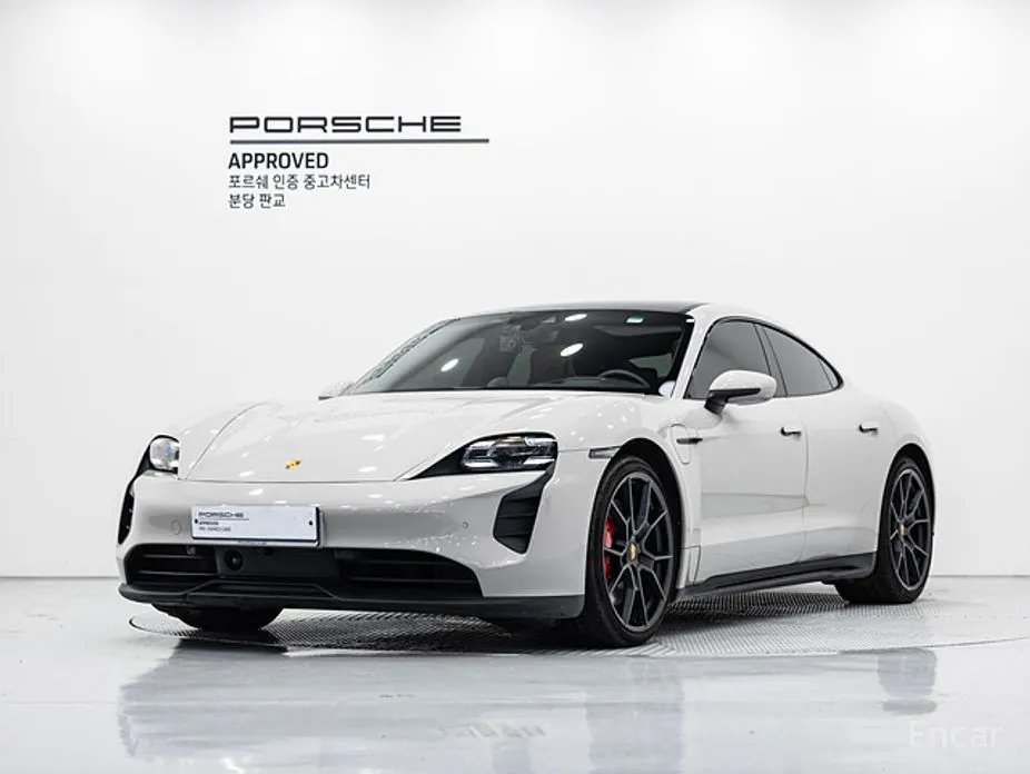 Porsche Taycan 2023