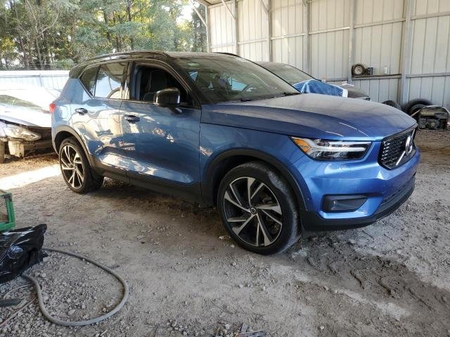 Volvo XC40 2021