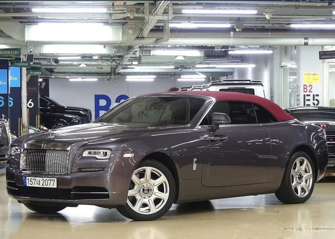 Rolls-Royce Dawn 2021