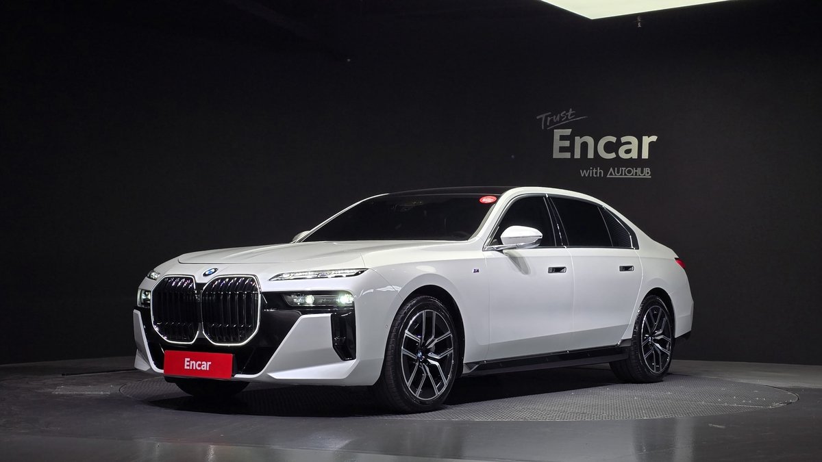 BMW 7 series 2024