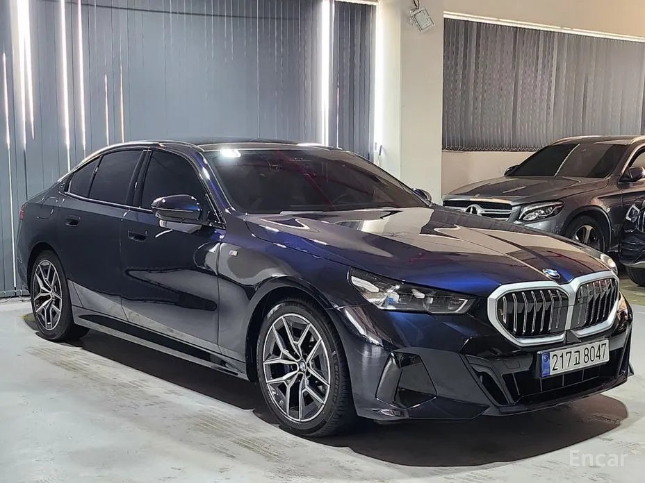 BMW 5 series 2024
