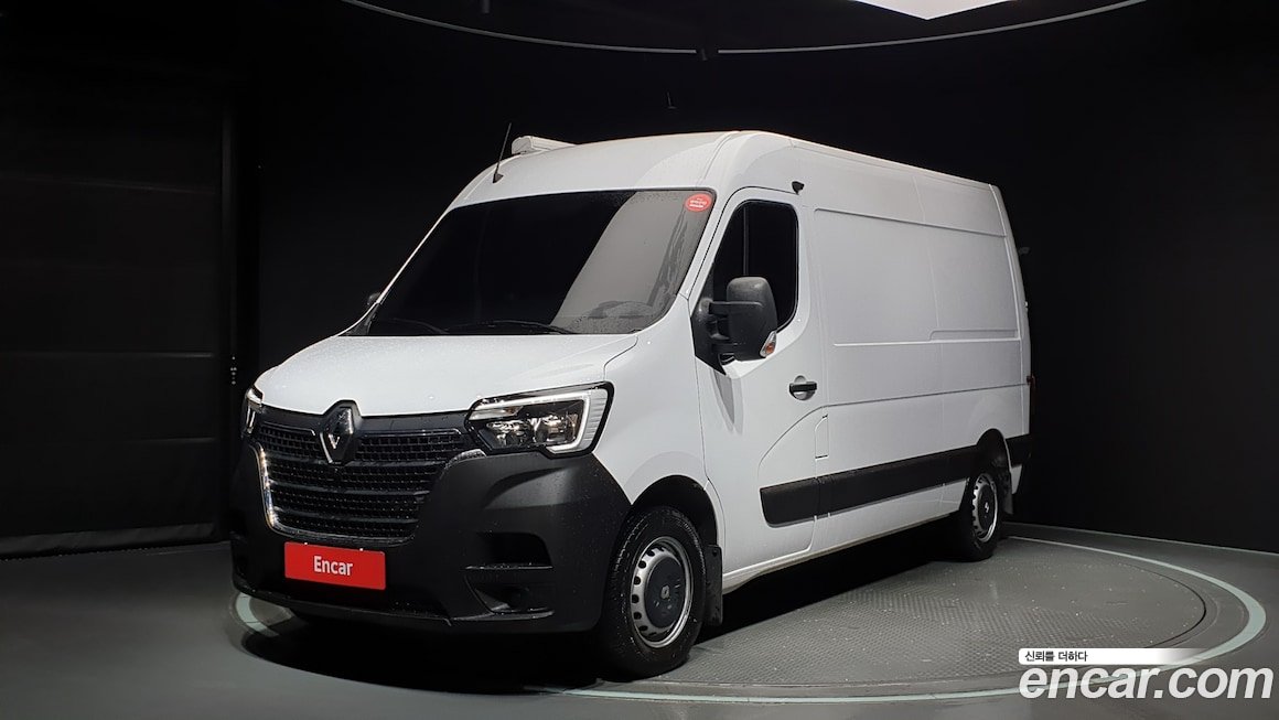 Renault Master 2021
