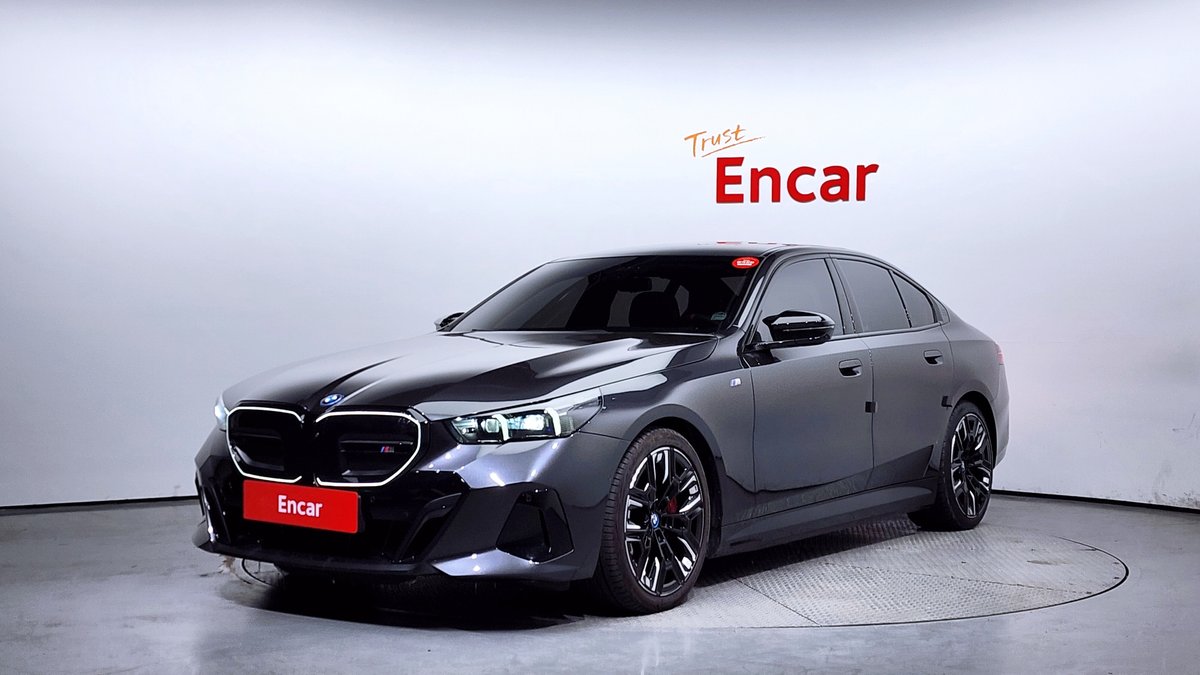 BMW 5 series 2023