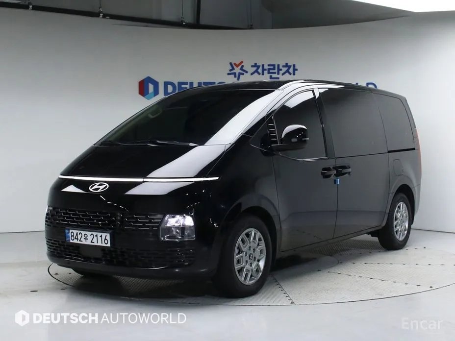 Hyundai Staria 2024