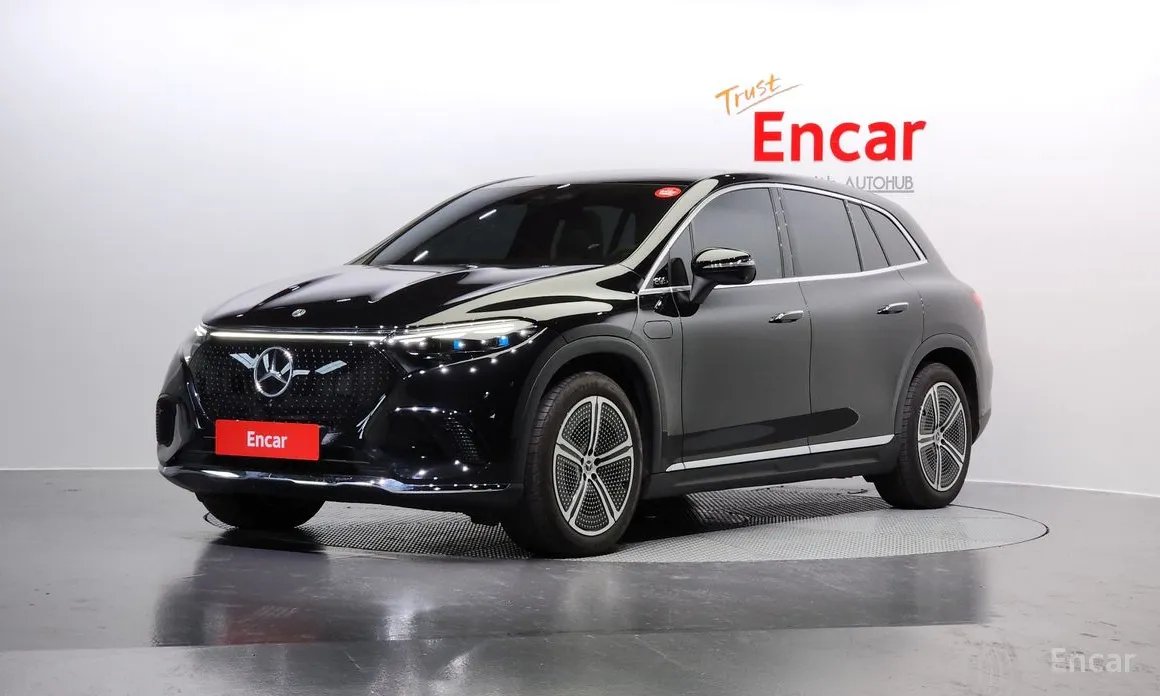 Mercedes EQS 2023