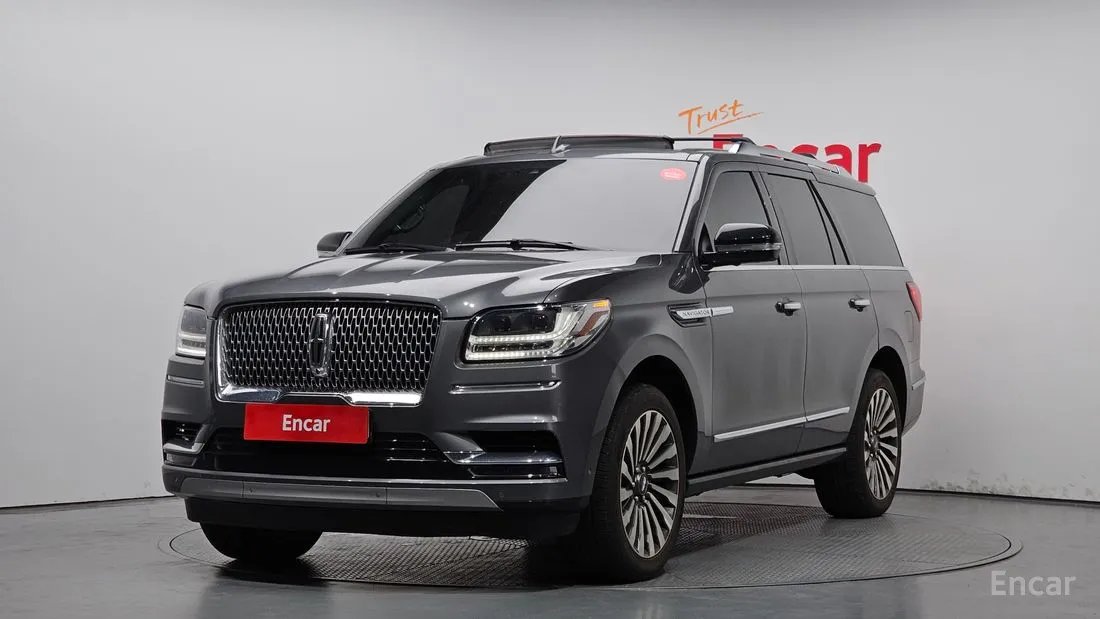 Lincoln Navigator 2021