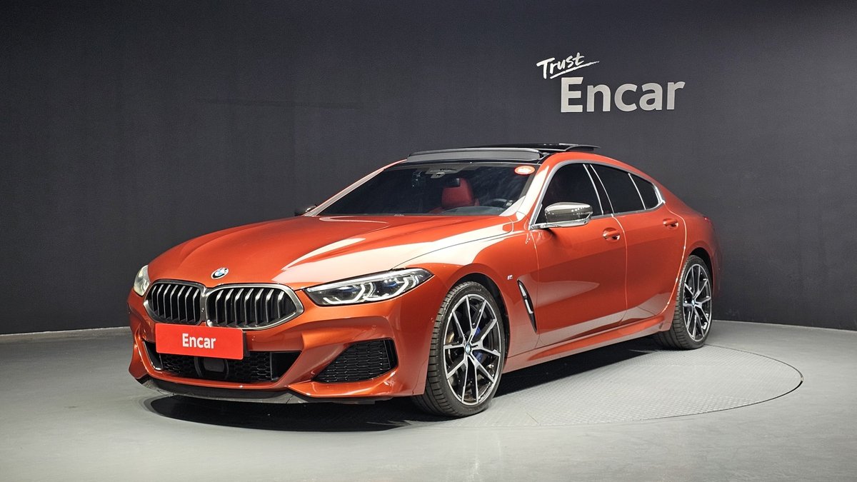 BMW 8 series 2021