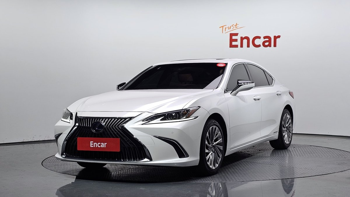 Lexus ES 2021