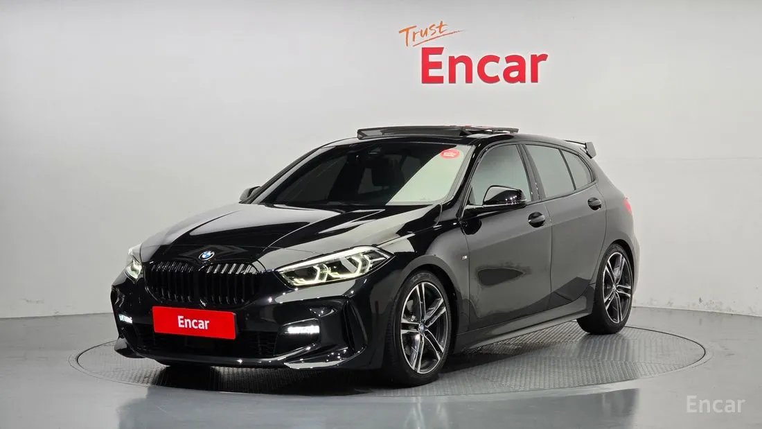 BMW 1 series 2021