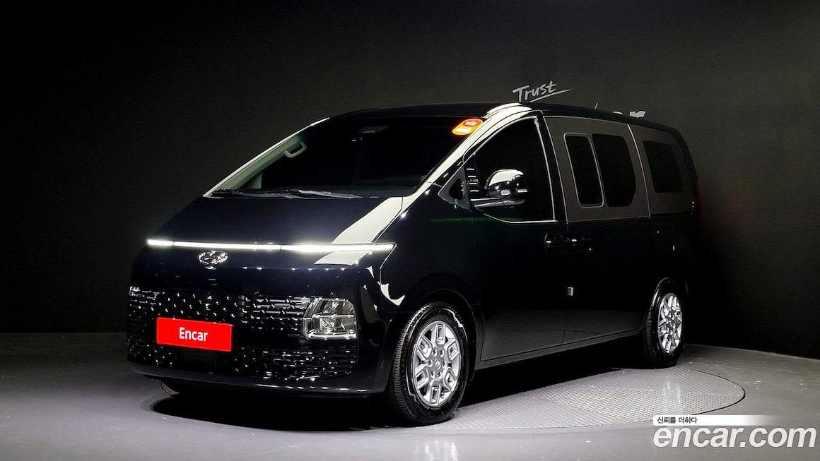 Hyundai Staria 2021