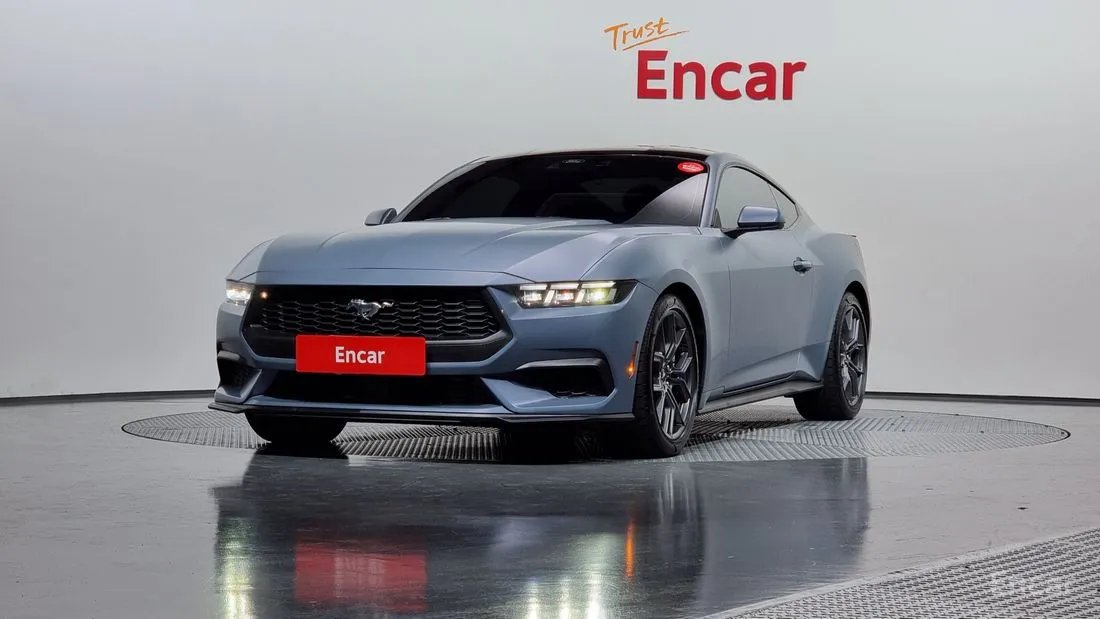 Ford Mustang 2024