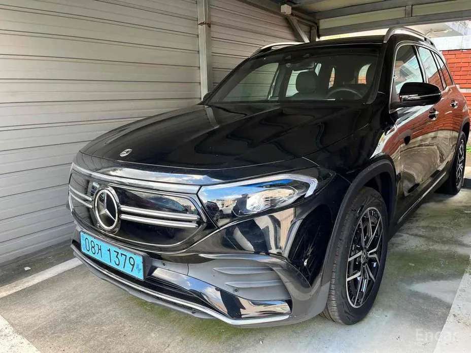 Mercedes EQB 2022